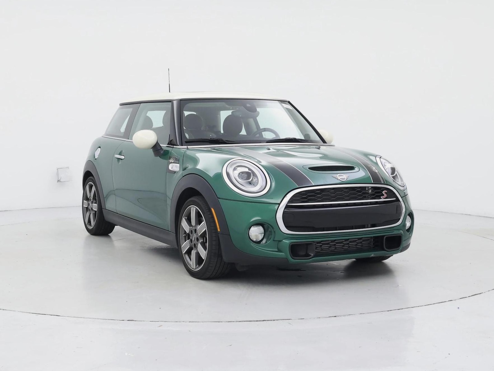 mini hardtop 2 door 2019 WMWXP7C55K2L11468 image mini hardtop 2 door 2019 WMWXP7C55K2L11468 image